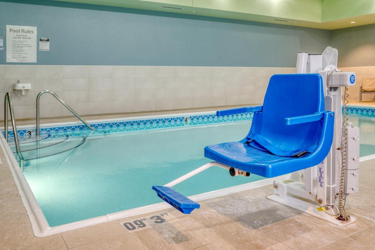 Holiday Inn Express Troy By Ihg Buitenkant foto
