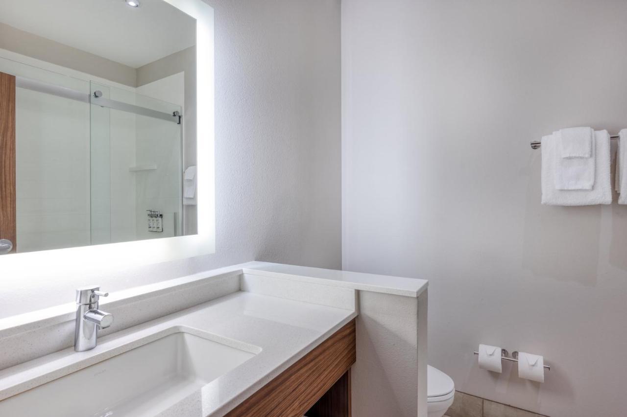 Holiday Inn Express Troy By Ihg Buitenkant foto